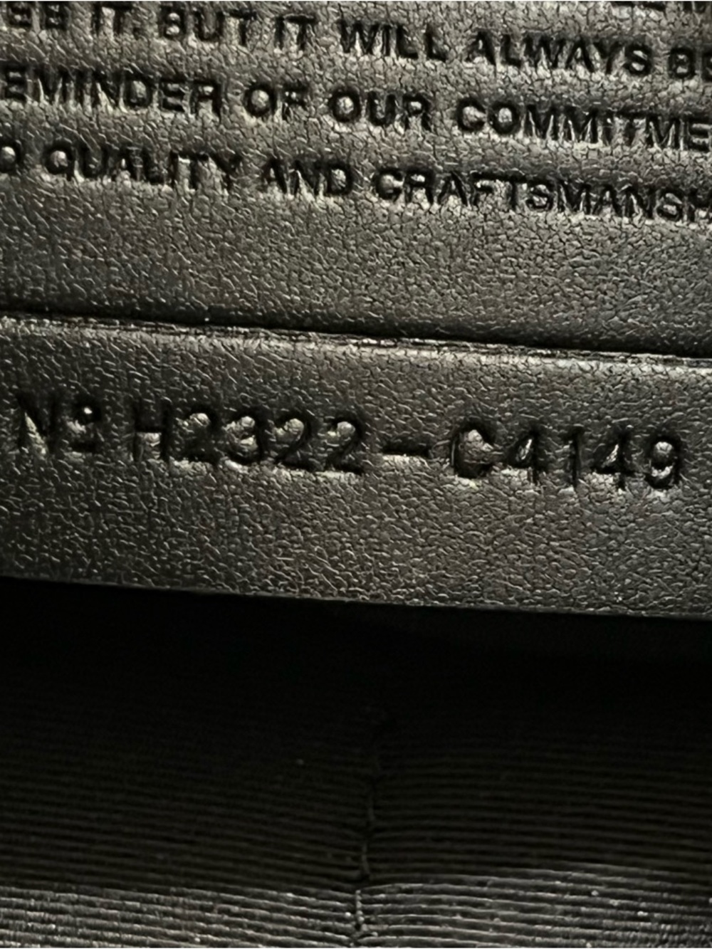 Coach Black Signature Messenger Bag - Picture 3 of 14